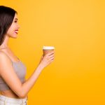 Καφές: Το «παράθυρο» 7 δευτερολέπτων που καίει λίπος και σταματά την αύξηση βάρους