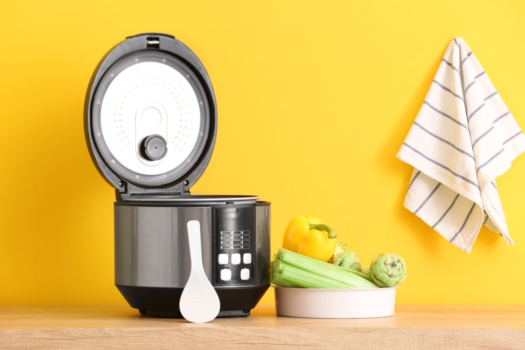 Air fryer: Πώς να το καθαρίσετε σωστά για να αποφύγετε τη μούχλα και τους κινδύνους για την υγεία